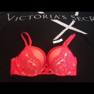 Victoria’s Secret very sexy push up